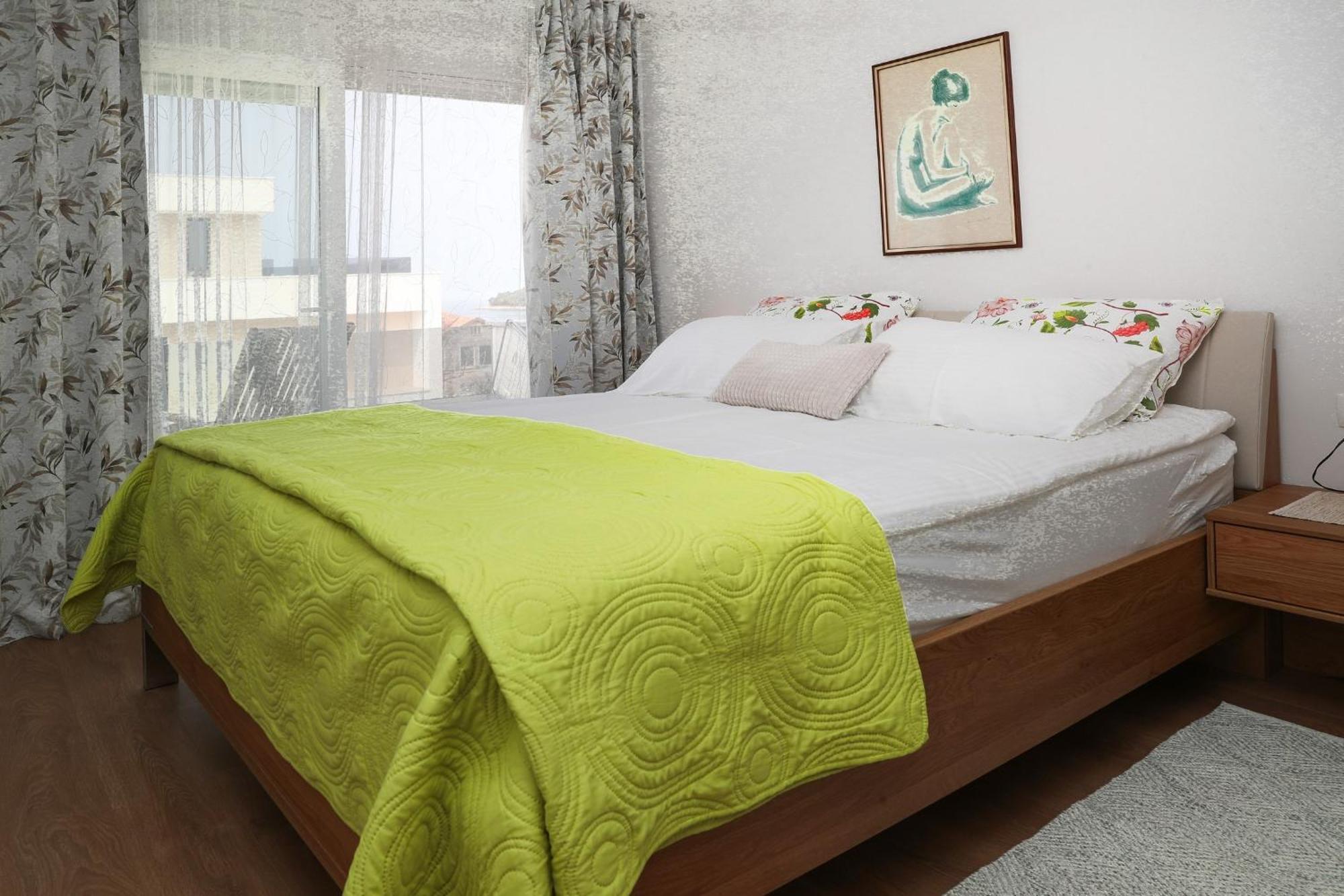 Villa Cok Ровінь Екстер'єр фото