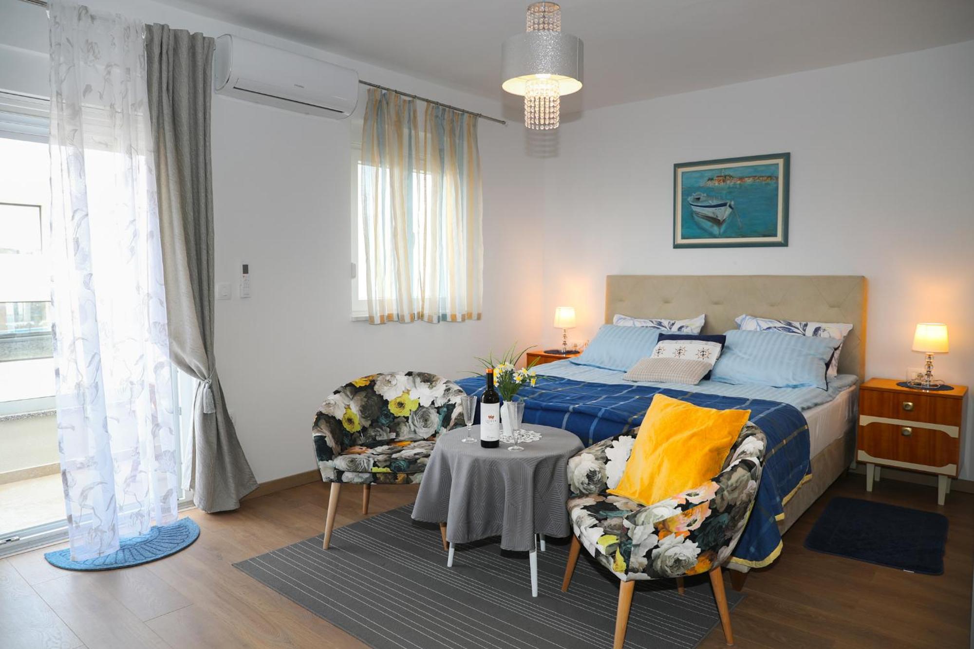Villa Cok Ровінь Екстер'єр фото