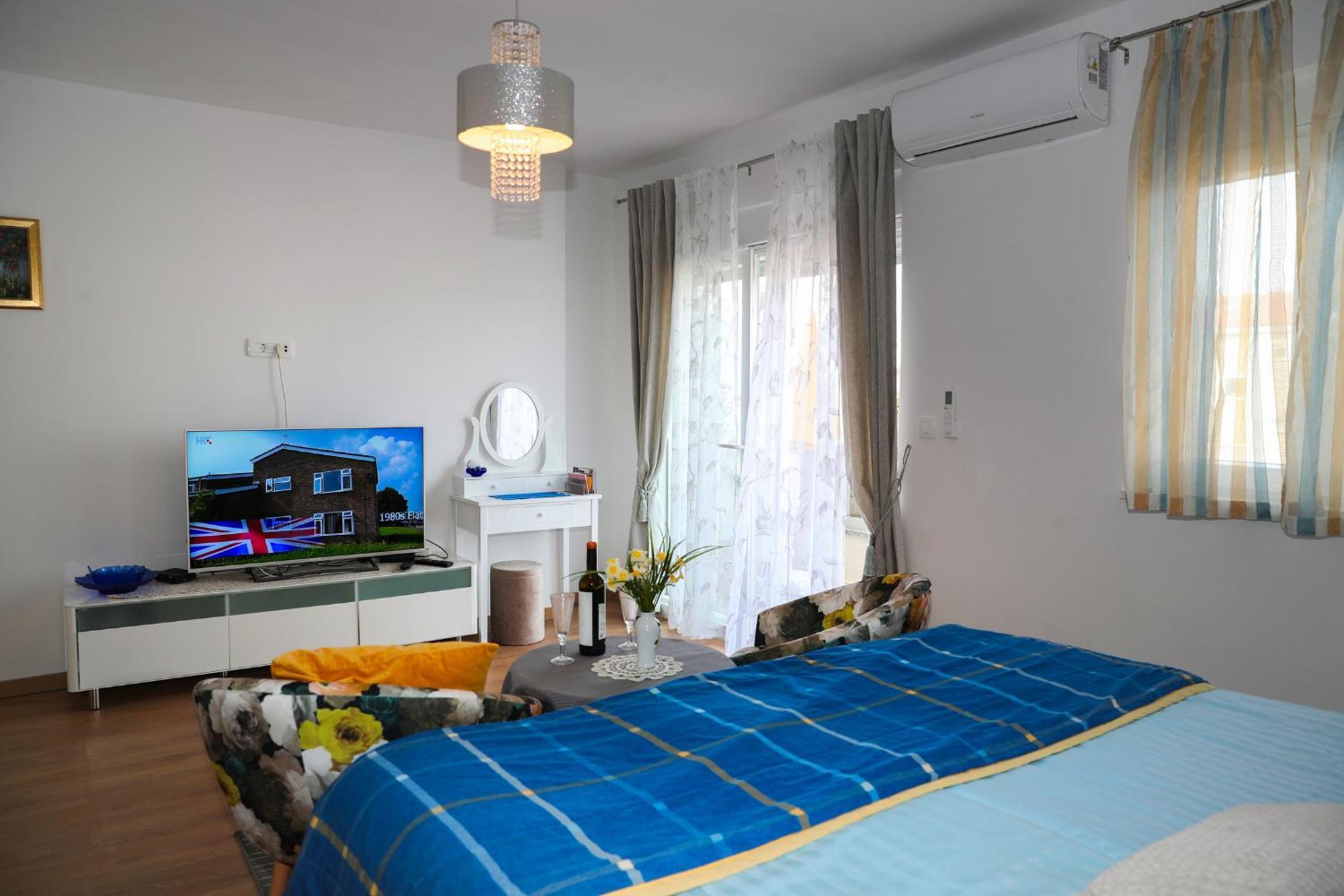 Villa Cok Ровінь Екстер'єр фото