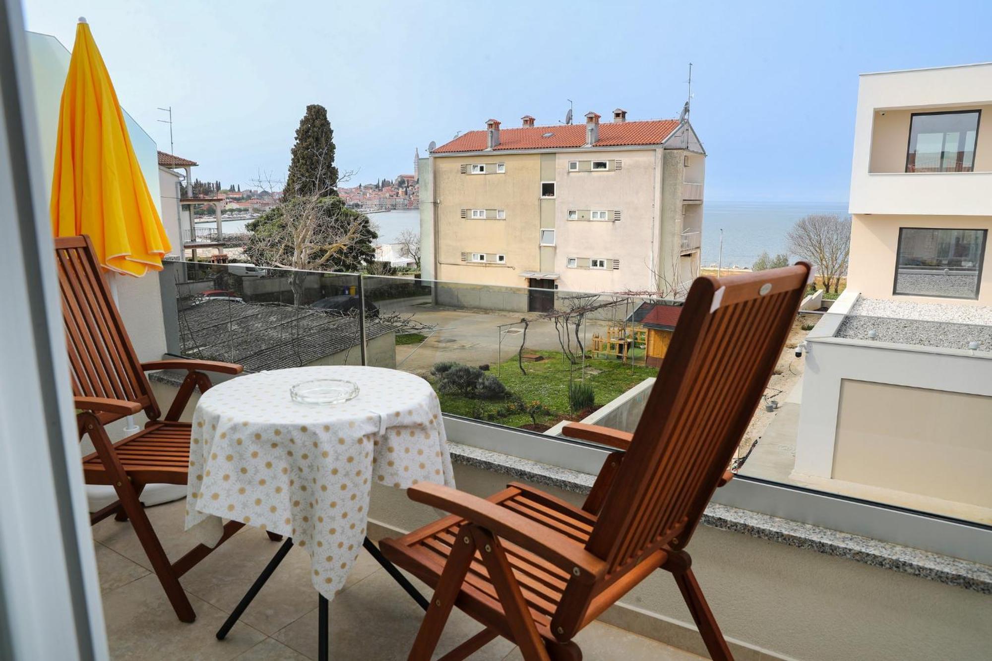 Villa Cok Ровінь Екстер'єр фото